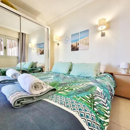 Ocean Cliffs Apartment