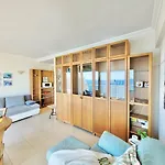 Apartment Ocean Cliffs