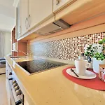 Ocean Cliffs Apartment